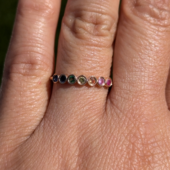 14k Yellow Gold Emerald Ruby Sapphire Bezel Band - Picture 7 of 10